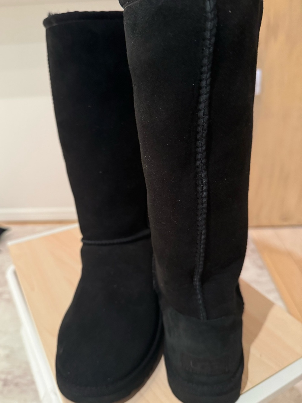 UGG Classic Tall Boots – Black | Women’s Size 9
